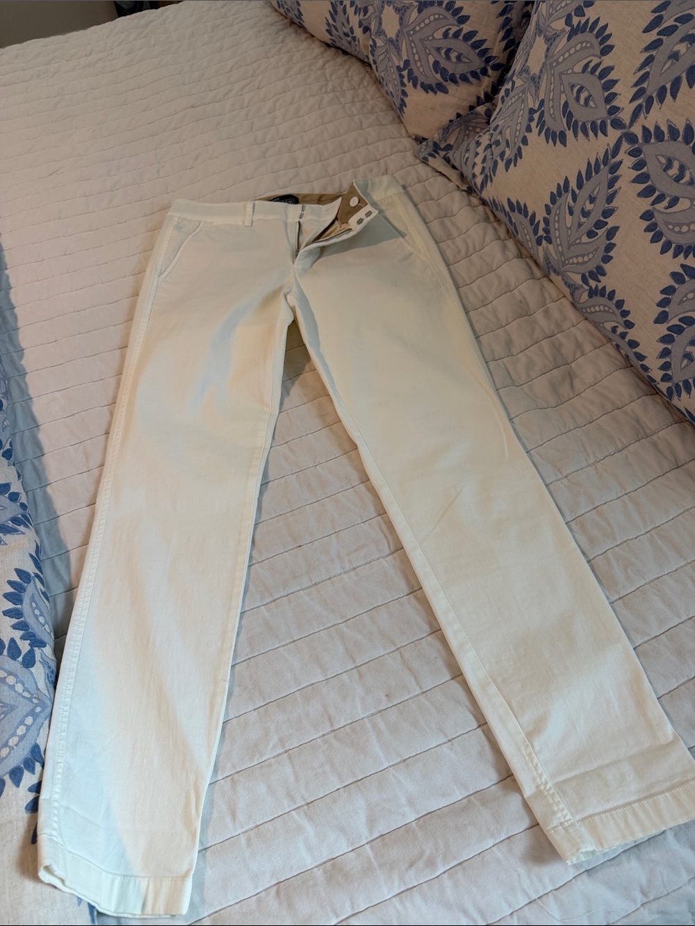Vince Cream Casual Straight-Leg Pants sz 4